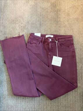 Lovervet mid rise boot cut